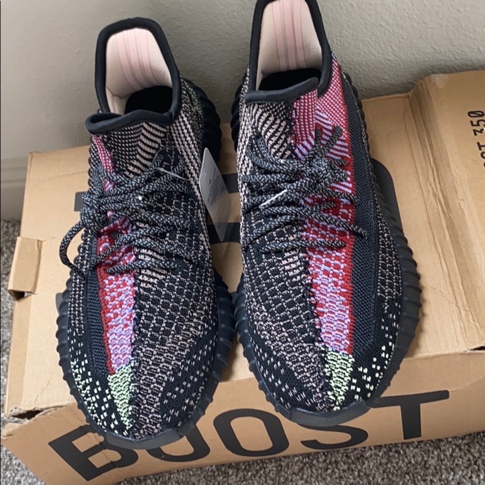 Yeezy Boost 350 V2